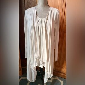 Joan Rivers Cream Long Sleeve Open Cardigan Size M